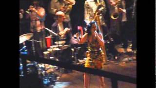 Bebel Gilberto &amp; Otto - w/ Orquestra Voadora - Chica Chica Boom Chic - Circo Voador, RJ 02/12/10