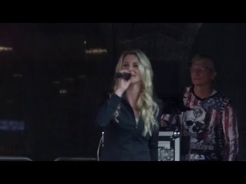 Christina May - Verdammt oder nie