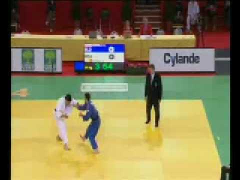 JUDO 2009 Tournois de Paris: Aljaz Sedej (SLO) - Sergiu Toma (MDA)