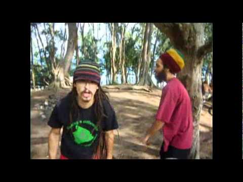 Dre z and Rootsgwaan, King in motion