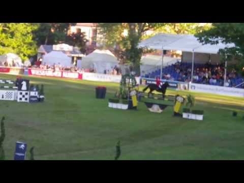 Hans-Dieter Dreher auf Magnus Romeo - Global Champions Tour - 18. Mai 2013 Wiesbaden - Platz 3