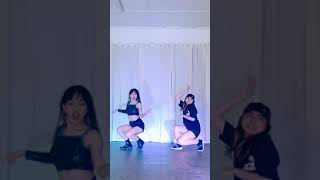 Download lagu TAKI TAKI | LISA X KIEL (MIRRORED) cover by @InnahBee & Nana Chum #shorts mp3
