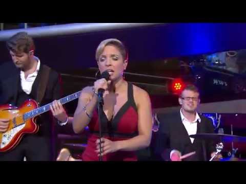 REDBLUES - Wake me up