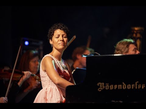 Marialy Pacheco & WDR Funkhaus Orchester feat. Joo Kraus - “Tres lindas cubanas”