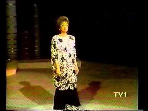 Tulay Özer  , deli etme beni ask deli etme