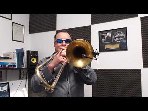 Nils Caught In The Groove