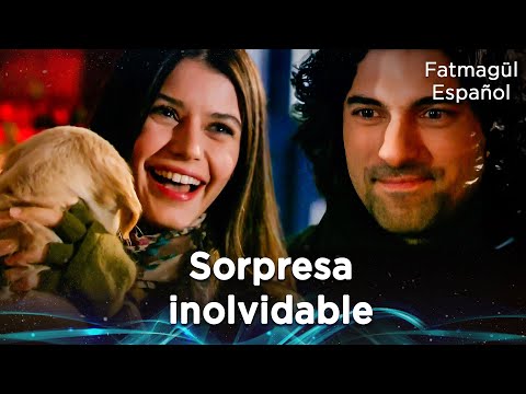 😍 Fatmagül is overwhelmed with emotion at Kerim's surprise! - Fatmagül Spanish | Special Scenes 🎁