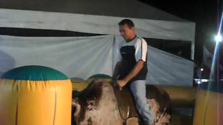 preview picture of video 'festa do boiadeiro em água boa 2012'