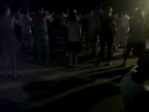 Soirée a Rustrel [La macarena]