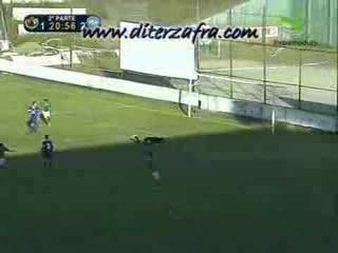 Cacereño 2 - 4 Díter Zafra