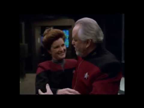 Star Trek Voyager - Admiral Patterson handover to Janeway at Utopia Planitia "Relativity"