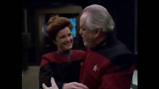 Star Trek Voyager - Admiral Patterson handover to Janeway at Utopia Planitia &quot;Relativity&quot;