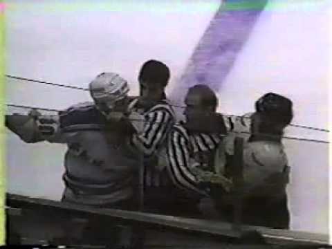 Larry Melnyk vs Nevin Markwart Feb 1, 1987
