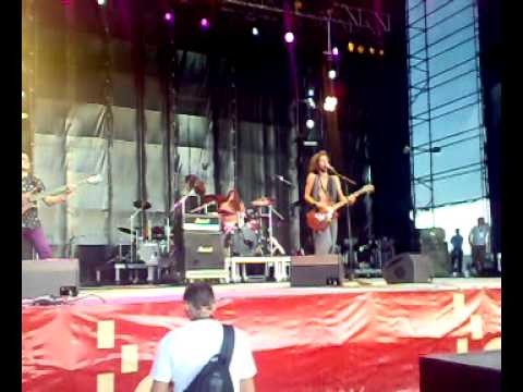 Poncho-k-corrientes demolientes festival del oeste 09