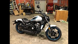 2023 Kawasaki Vulcan S 650 Unboxing & Complete Build - Crate to showroom floor. Pearl Blizzard White