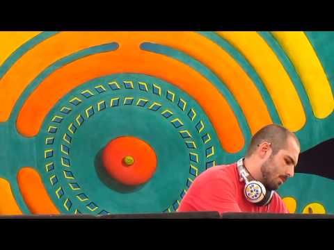 Catan Cotie -  DJ SET @ Zuvuya Festival 2012 Brazil (Video)