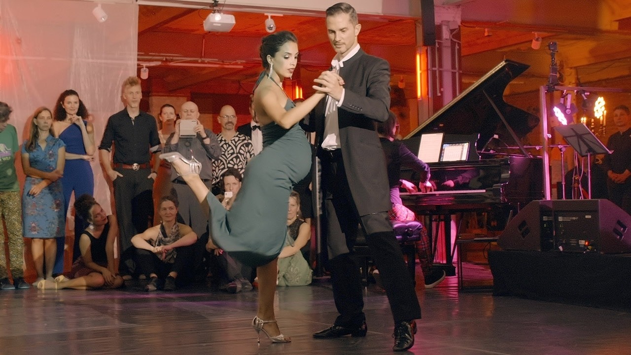 Video thumbnail for Juliana Aparicio and Santiago Hernandez – Viento Sur at Tangoloft Berlin 2024
