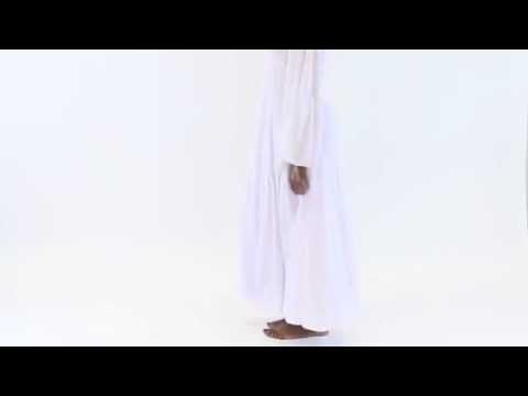 download lagu mp3 mp4 Asymmetrical Bell Sleeve Dress, download lagu Asymmetrical Bell Sleeve Dress gratis, unduh video klip Asymmetrical Bell Sleeve Dress