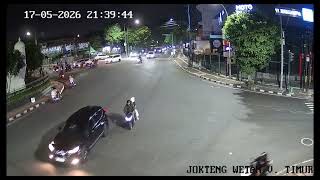 Download lagu Suporter PSIM Pulang dari SSA, PSIM Menang 2-1 atas Madura United, 17 Mei 2026 mp3 Download lagu Suporter PSIM Pulang dari SSA, PSIM Menang 2-1 atas Madura United, 17 Mei 2026 mp3