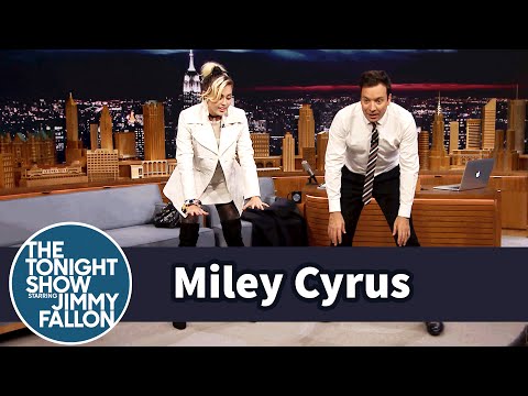 Miley Cyrus Gives Jimmy an Ashtanga Yoga Lesson thumnail