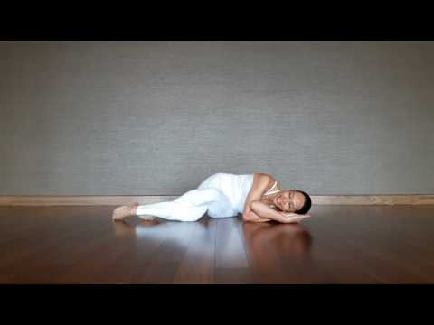 Yoga Asana - Supta Garudasana