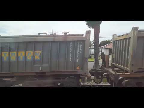 qube freight train