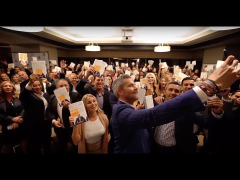 Ryan Serhant Event - University Club symphony towers