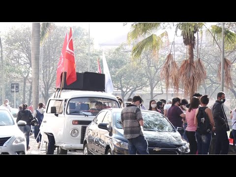 Servidores públicos de Limeira protestam contra o congelamento de salário
