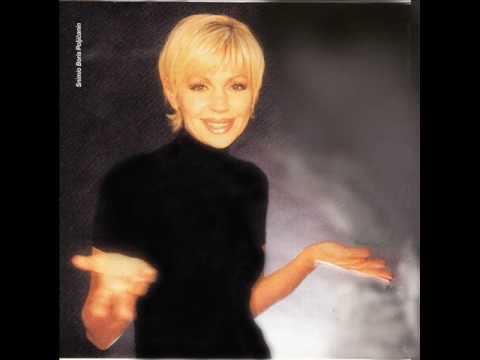 MARINA TOMAŠEVIĆ I klapa ULTIMA - GORKA MASLINA