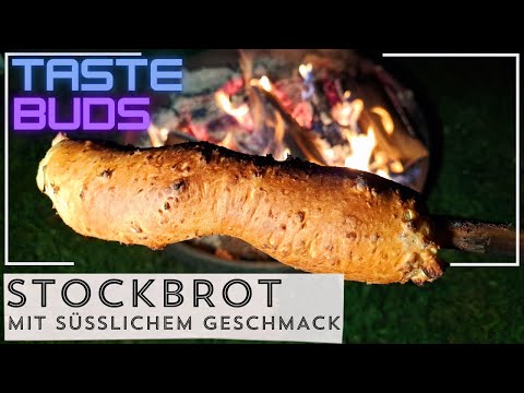 Make your own stick bread - the perfect recipe for the campfire!