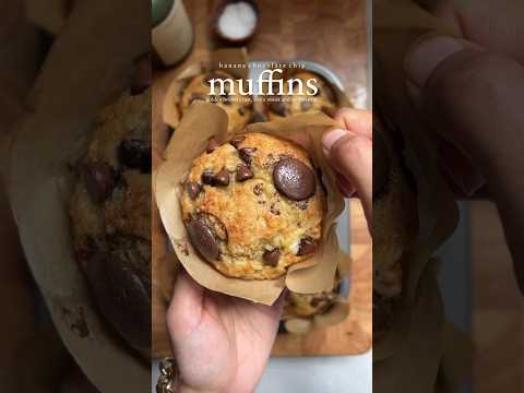 Banana chocolate chip muffins ( detailed recipe in description )