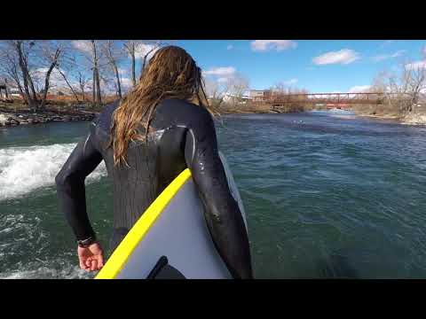 Boise river wave & Grassroots Powder surfing