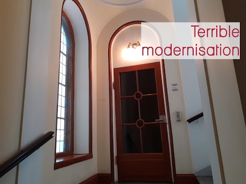 Terrible mod! Old elevator at flats in Stockholm, Sweden