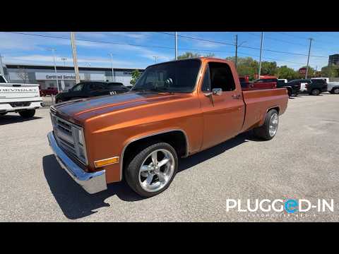 1986 Chevrolet Pickup in Brown for sale at Ontario Motor Sales in Oshawa, ON