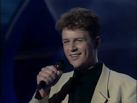 United Kingdom 🇬🇧 - Eurovision 1992 - Michael Ball - One Step Out of Time