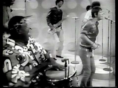 Eric Burdon & War on The Della Reese Show (Live, circa 1969) ♥♫