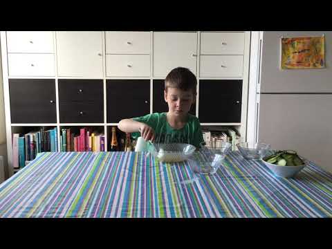 BERTRAMS HYGGEHJØRNE - Oldemors agurkesalat