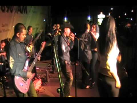 Los Marinos Show Maywood concert