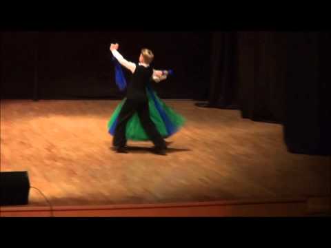 Humanitarna plesna revija Krapina 2014. - Patrik Seretin i Ema Pilić - slowfox