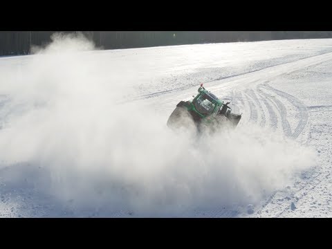 Récord mundial de remoción de nieve con un tractor autónomo