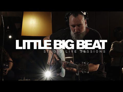 FINK - SORT OF REVOLUTION - STUDIO LIVE SESSION - LITTLE BIG BEAT STUDIOS