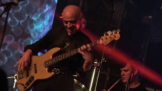 Wilko Johnson - Everybody's Carrying A Gun (live at Lakefest - 11th August 17)