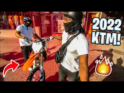 FIRST RIDE ON THE NEW 2022 KTM SX150 2 STROKE DIRT BIKE!  *GUCCI PASSOFF* | JUSTDOITTRAY