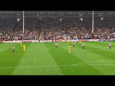 Sheffield United 4 Preston 1. season over. lots of pyros!