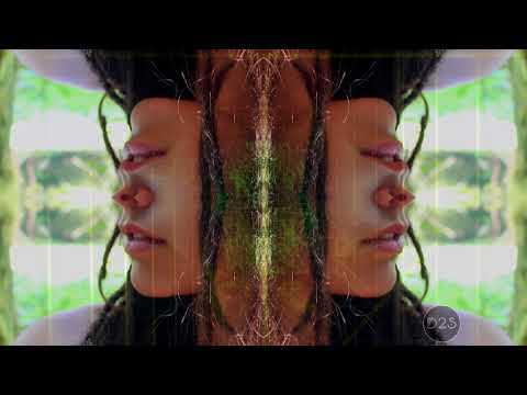 Dirty Saffi - Walk Through Walls (Carnivaland)