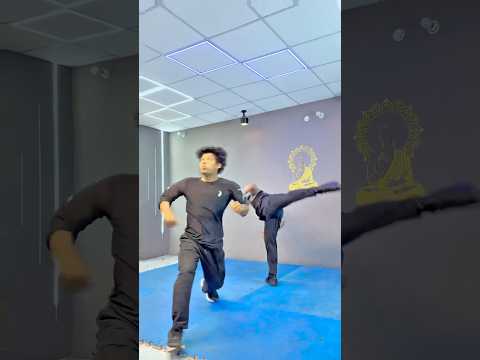 3 Self Defence Moves That Actually Work!💥 #selfdefence ⁠#martialarts ⁠#kickboxing ⁠#shorts #usa