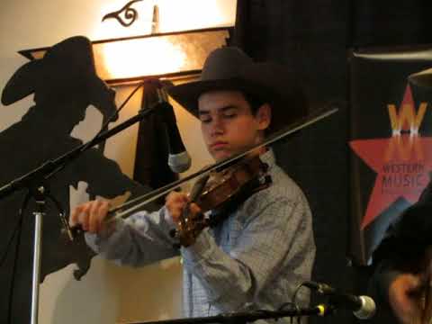 WMA 2017 David Sawyer Plays A Fiddle Breakdown