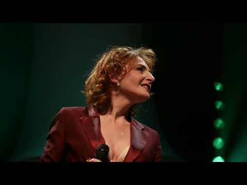 Defying Gravity - Willemijn Verkaik, Gaia Aikman, Renée van Wegberg (multi angle 4K)