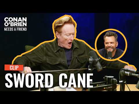 ジョエル・マクヘイル、コナンに剣杖を贈る | コナン・オブライエン・ニーズ・ア・フレンド (Joel McHale Gives Conan A Sword Cane | Conan O'Brien Needs A Friend)