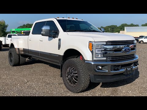 Ford F350 Lariat Leveled on 35s Fuel Triton White over Gold! 2019 Akins